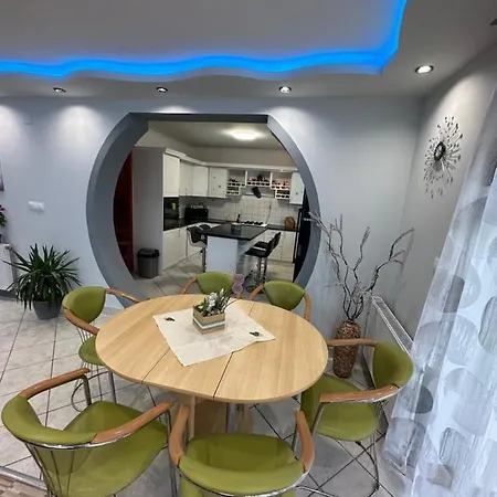 Rum i privatbostad Rena Vendeghaz